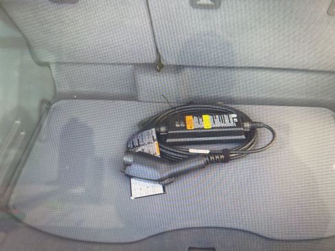 Used 2018 Chevrolet Bolt LT image 10