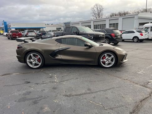 Used 2021 Chevrolet Corvette Stingray Preferred Cpe w/ Battery Protection Package image 2