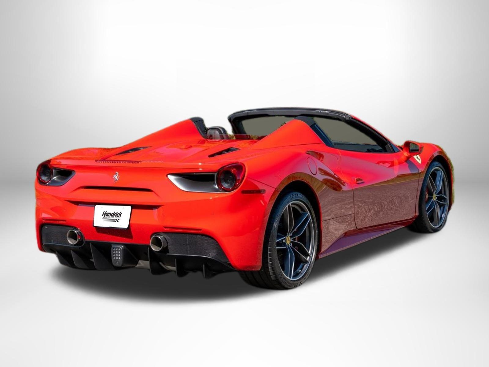 Used 2018 Ferrari 488 Spider RWD image 8