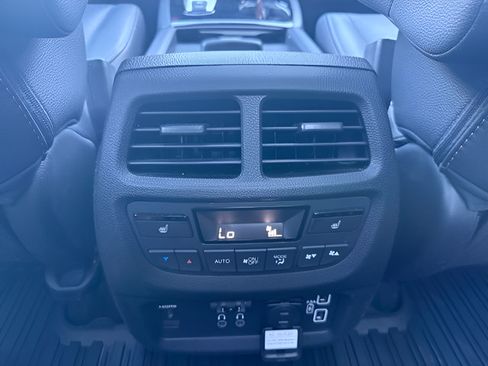 Used 2022 Honda Pilot Elite image 27