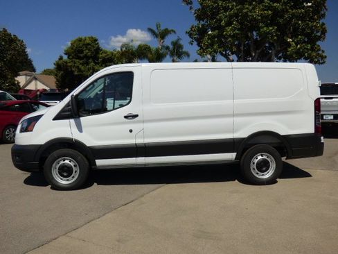 New 2025 Ford Transit 250 Low Roof image 24