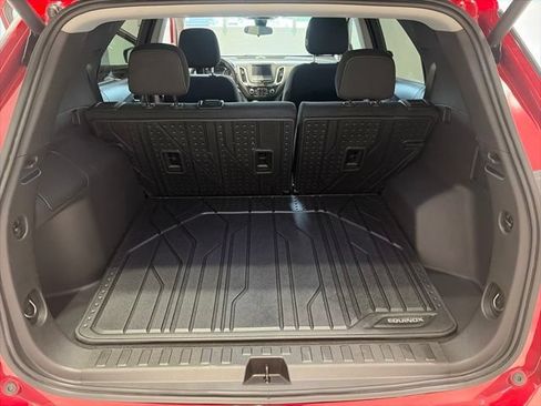Certified 2024 Chevrolet Equinox LT w/ LPO, Floor Liner Package FWD image 14