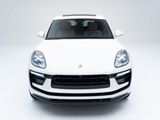 Certified 2022 Porsche Macan image 6