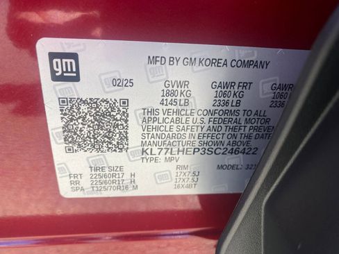 Used 2025 Chevrolet Trax LT image 29