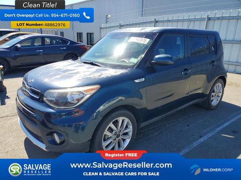Used 2018 Kia Soul + image 1