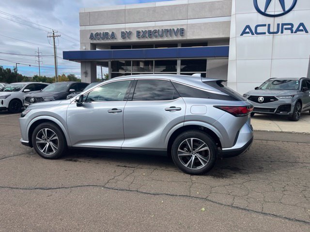 Used 2024 Lexus RX 350 Premium w/ Cold Area Package AWD/4WD image 5