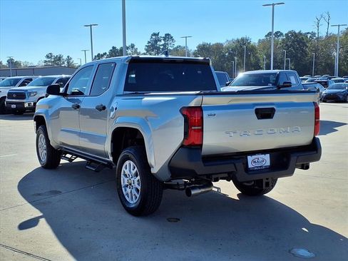Certified 2025 Toyota Tacoma SR image 2