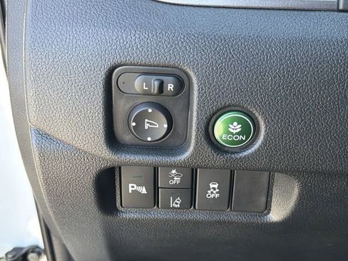 Used 2023 Honda Passport EX-L image 16