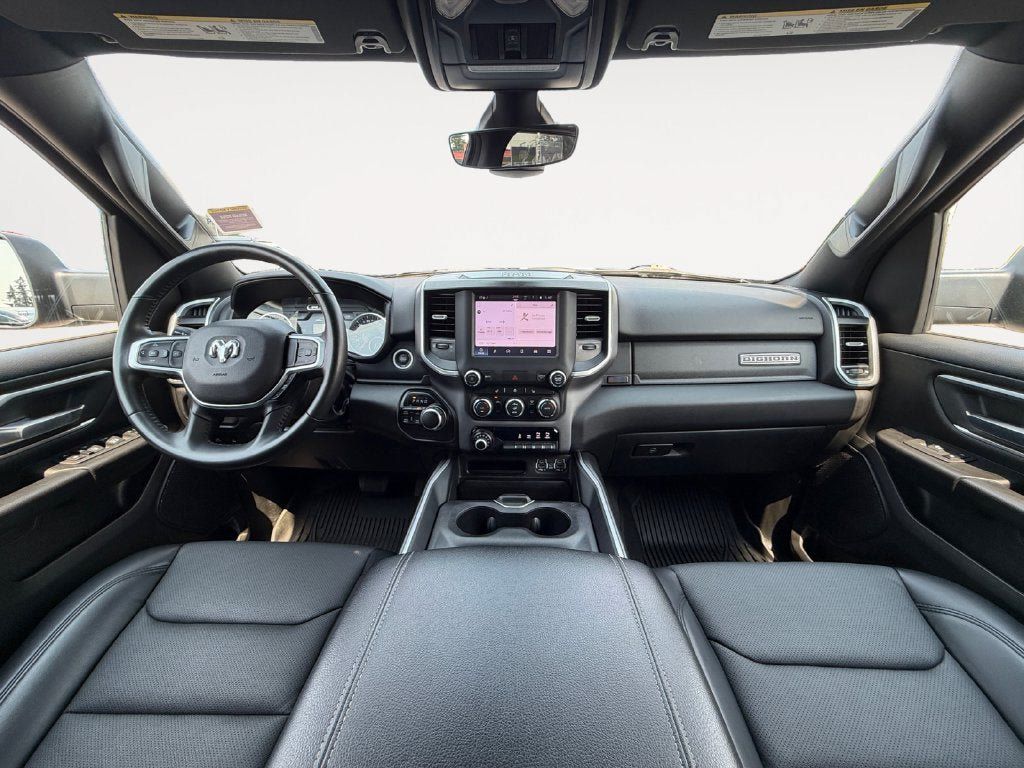 Used 2022 RAM 1500 Big Horn AWD/4WD image 12