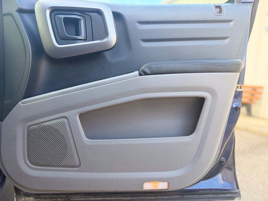 Used 2013 Honda Ridgeline RTL image 17