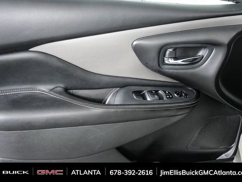 Used 2021 Nissan Murano SV image 7