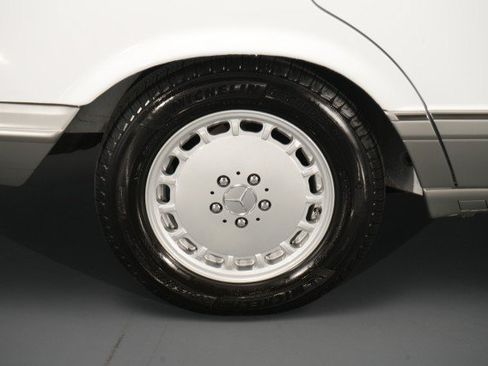 Used 1987 Mercedes-Benz 300 SDL image 26
