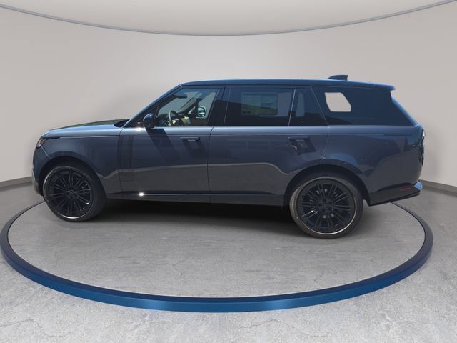 New 2026 Land Rover Range Rover Long Wheelbase SE AWD/4WD image 8
