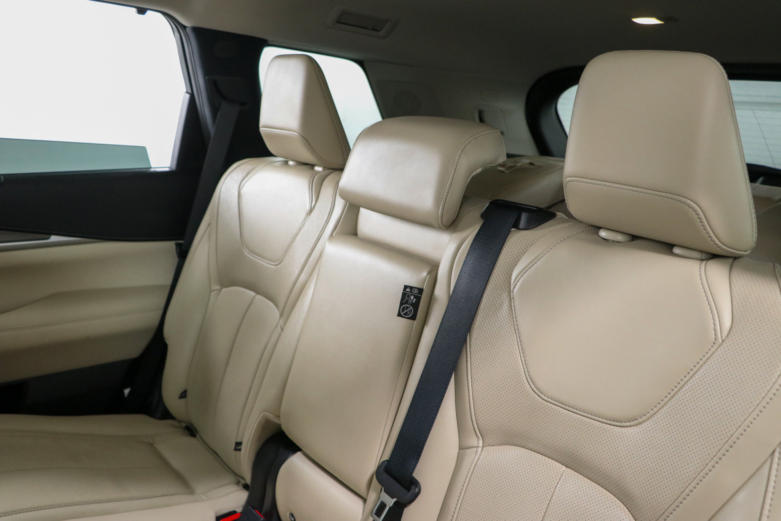 Used 2023 INFINITI QX60 Luxe w/ Cargo Package AWD/4WD image 25