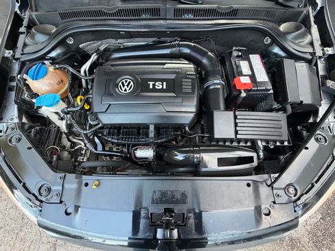 Used 2014 Volkswagen Jetta SE FWD image 42