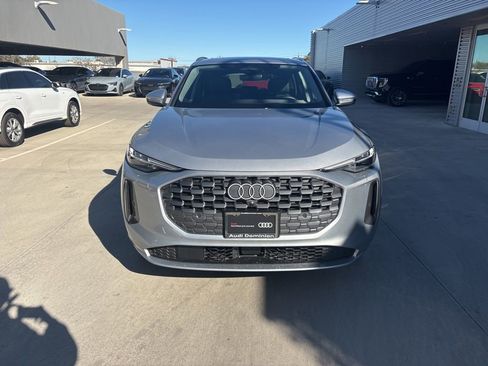 Used 2025 Audi Q5 Premium Plus w/ Premium Plus image 2