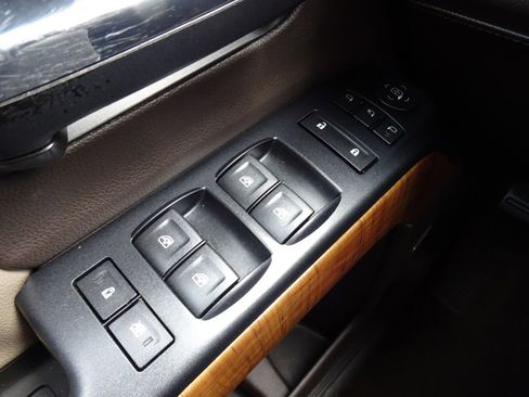 Used 2017 GMC Sierra 1500 SLT image 26