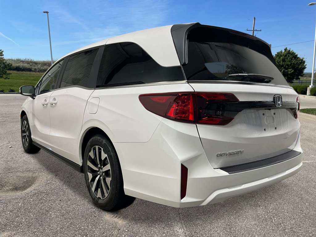 New 2027 Honda Odyssey EX-L image 4
