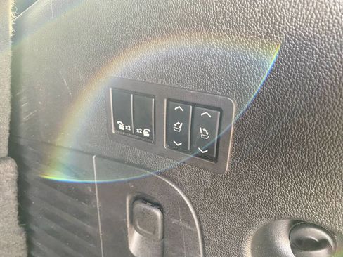 Used 2017 Chevrolet Tahoe LT image 31