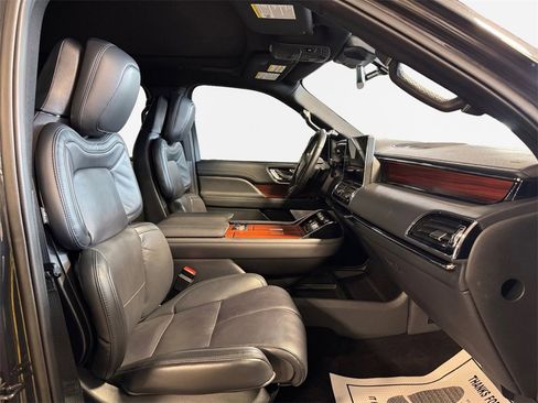 Used 2024 Lincoln Navigator Reserve image 26