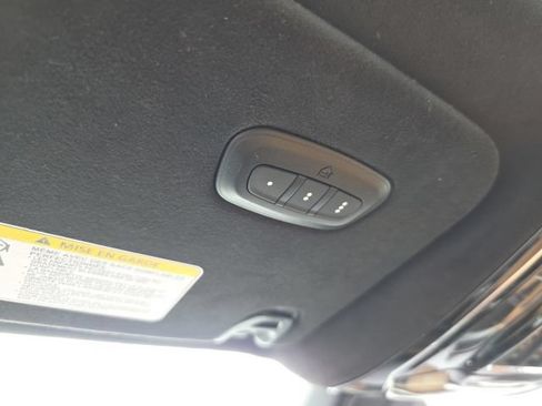 Used 2025 Jeep Grand Wagoneer L Series III w/ Rear Seat Video Group 1 AWD/4WD image 34