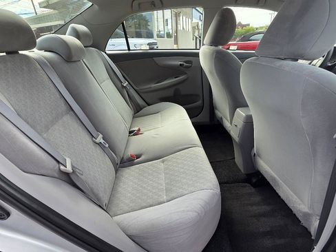 Used 2009 Toyota Corolla LE FWD image 15