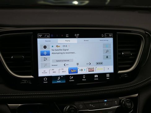New 2026 Chrysler Pacifica Select w/ S Appearance Package FWD image 12
