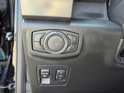 Used 2018 Ford F150 XLT w/ Equipment Group 302A Luxury RWD image 16
