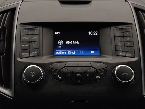 Used 2018 Ford Edge SE FWD image 25