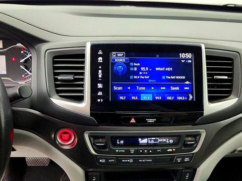 Used 2017 Honda Ridgeline RTL-T image 19