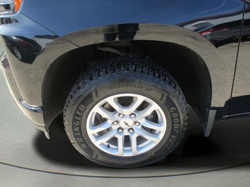 Used 2021 Chevrolet Silverado 1500 RST AWD/4WD image 31