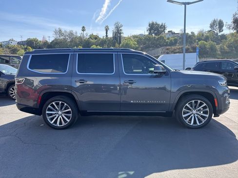 Used 2022 Jeep Grand Wagoneer Series II w/ Convenience Group III image 9