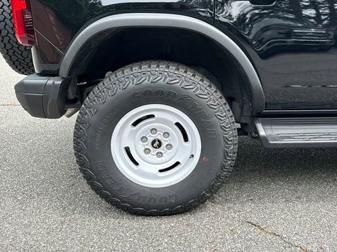New 2026 Ford Bronco Heritage Edition AWD/4WD image 17