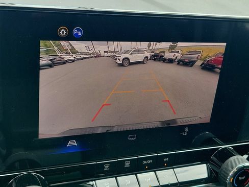New 2026 Chevrolet Colorado W/T w/ WT Custom Package RWD image 9