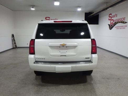 Used 2017 Chevrolet Tahoe Premier AWD/4WD image 3