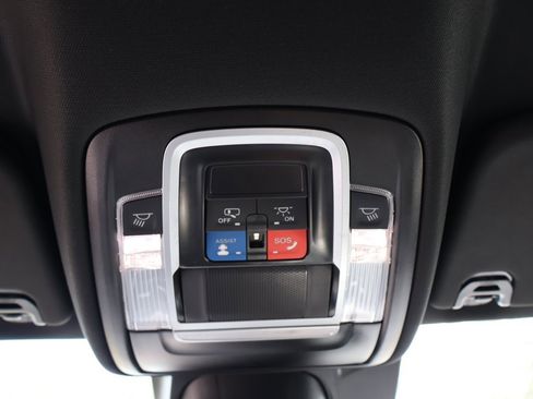 Used 2024 RAM 1500 Laramie image 56