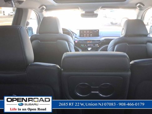 Used 2024 Acura MDX SH-AWD image 12