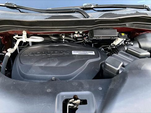 Used 2019 Honda Pilot Touring image 39