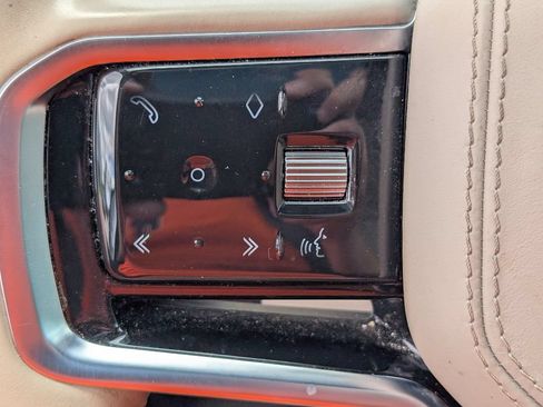 Used 2022 Land Rover Range Rover Velar R-Dynamic S AWD/4WD image 19
