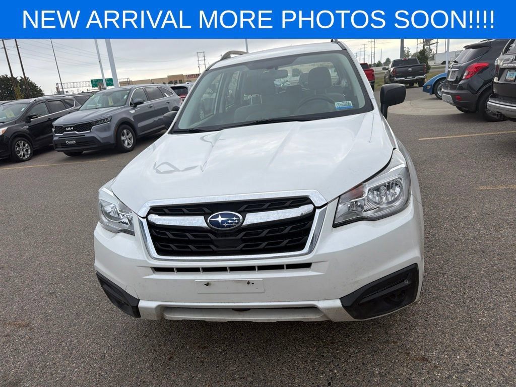 Used 2018 Subaru Forester 2.5i w/ Alloy Wheel Package AWD/4WD image 2