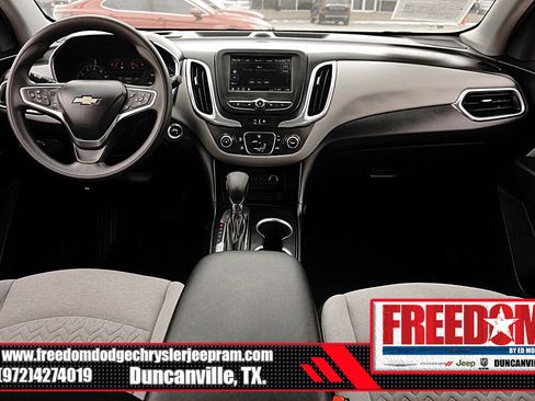 Used 2022 Chevrolet Equinox LS w/ Driver Confidence II Package image 11