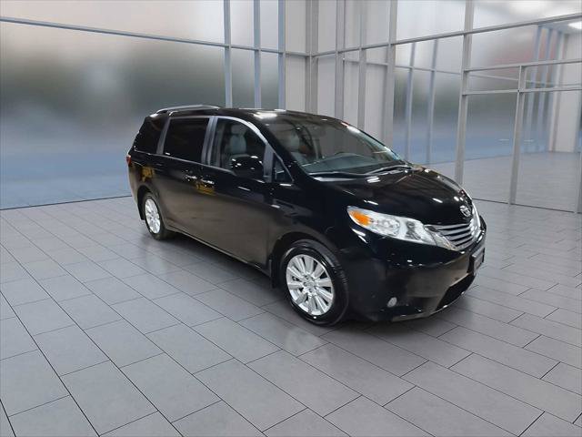 Certified 2017 Toyota Sienna XLE w/ XLE Navigation Package AWD/4WD image 2