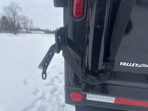 New 2024 RAM 5500 Tradesman AWD/4WD image 43