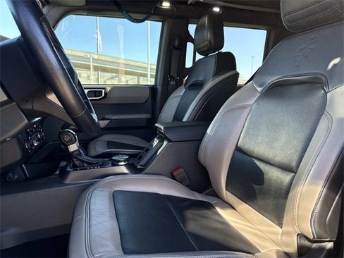 Used 2021 Ford Bronco Wildtrak image 7