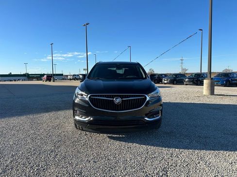 Used 2021 Buick Enclave Premium w/ Sun and Sites Package image 9