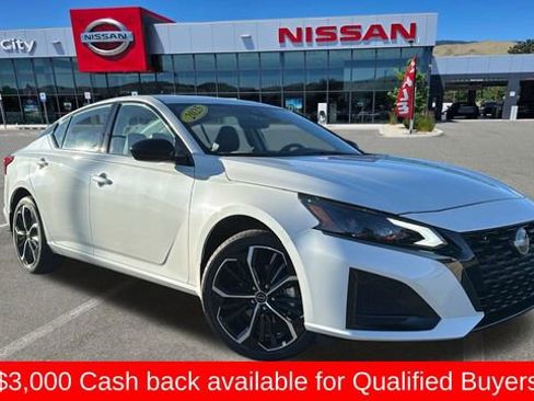 New 2025 Nissan Altima 2.5 SR image 1