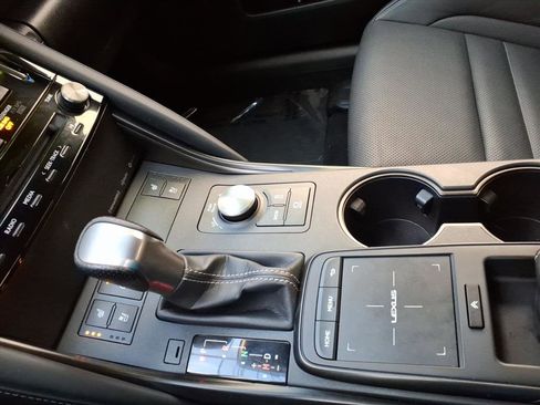 Certified 2023 Lexus IS 350 F Sport image 17