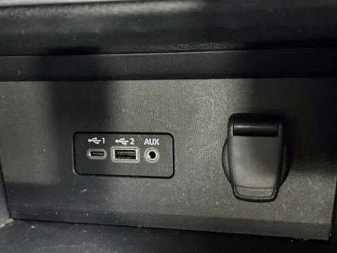 Used 2021 Nissan Sentra SR FWD image 41