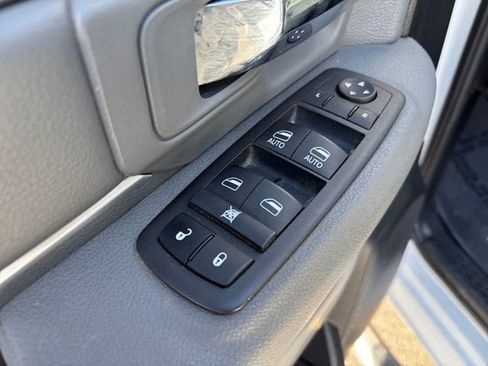 Used 2016 RAM 1500 Big Horn image 15