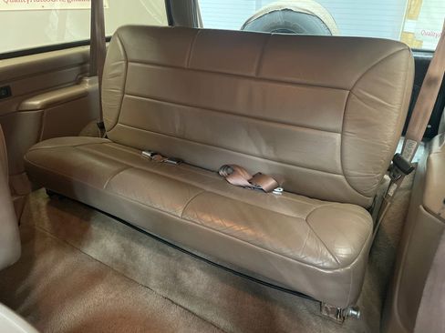 Used 1996 Ford Bronco image 23